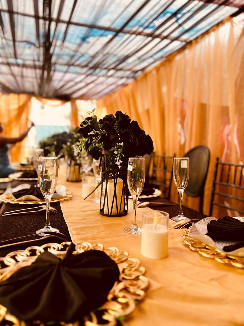 Hospitality event table setup